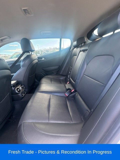 Used 2019 Kia Stinger AWD/4WD image 19