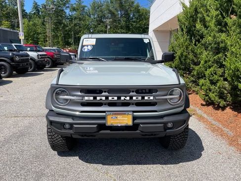 Certified 2024 Ford Bronco Big Bend w/ Sasquatch Package AWD/4WD image 3