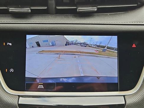 Used 2021 Cadillac XT5 Premium Luxury image 14