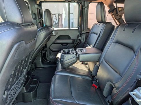 Used 2020 Jeep Wrangler Unlimited Rubicon w/ Dual Top Group image 13