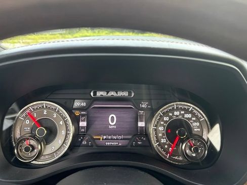 Used 2022 RAM 1500 Limited AWD/4WD image 15