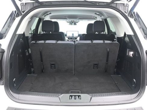 Certified 2025 Ford Explorer Active AWD/4WD image 19