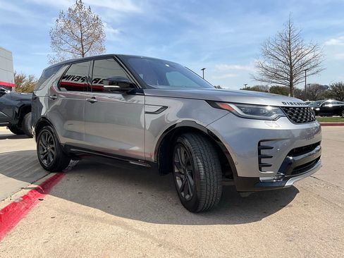 Used 2022 Land Rover Discovery S R-Dynamic image 5