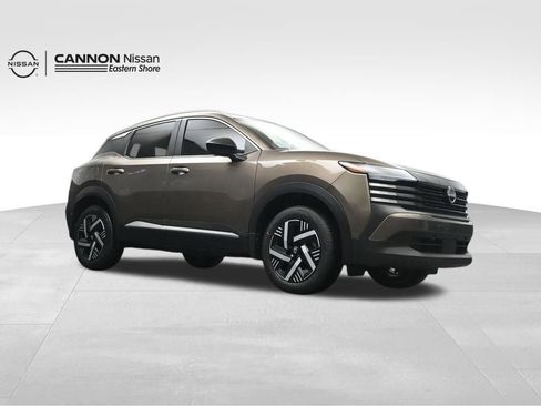 New 2026 Nissan Kicks SV w/ SV Premium Package FWD image 29