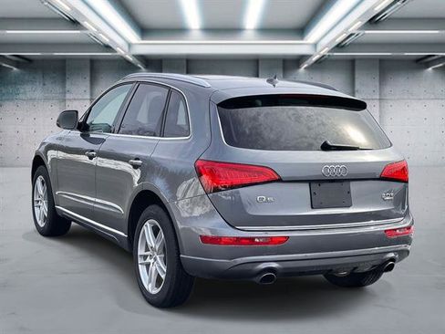 Used 2017 Audi Q5 2.0T Premium Plus w/ Technology Package image 23