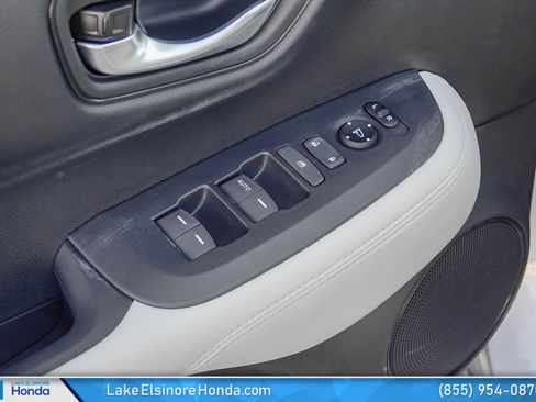 New 2026 Honda HR-V LX image 13