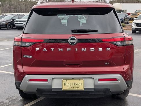 Used 2024 Nissan Pathfinder SL image 9