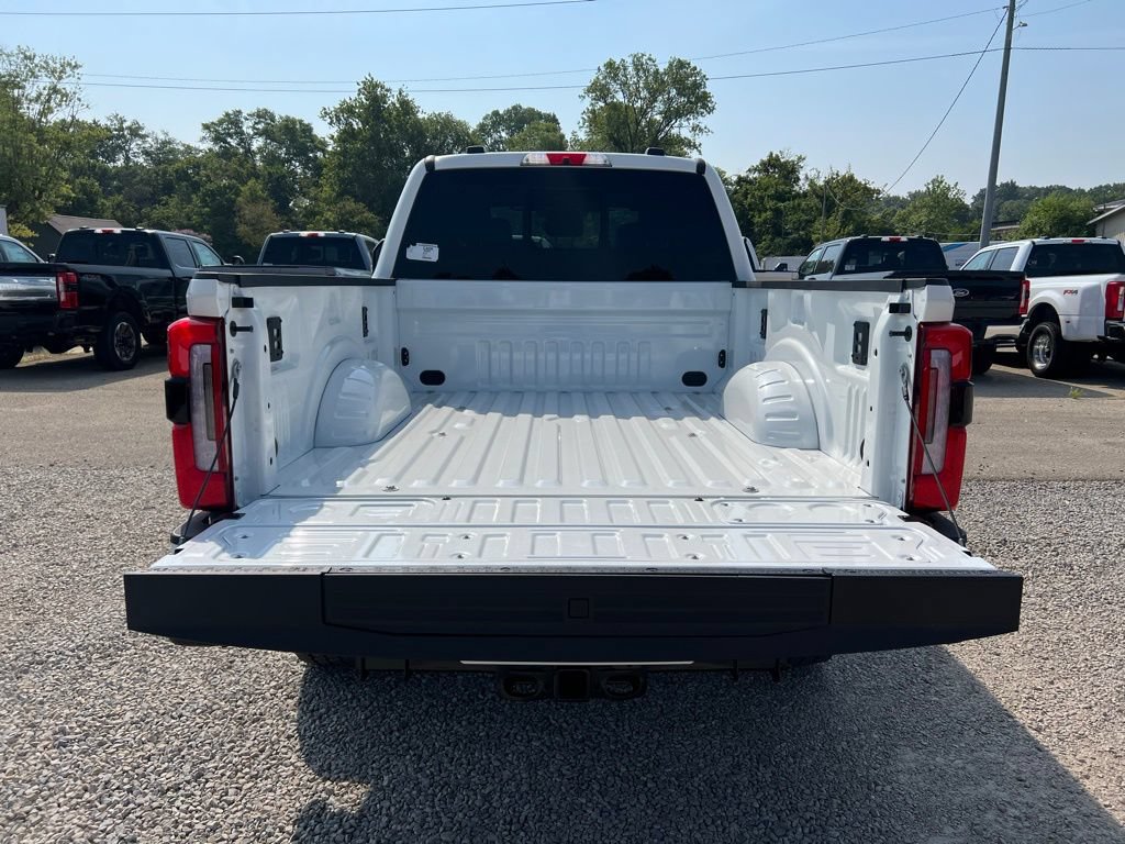 New 2025 Ford F250 Platinum AWD/4WD image 19