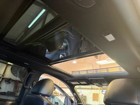 Used 2020 Nissan Titan PRO-4X w/ Pro-4x Convenience Package AWD/4WD image 31