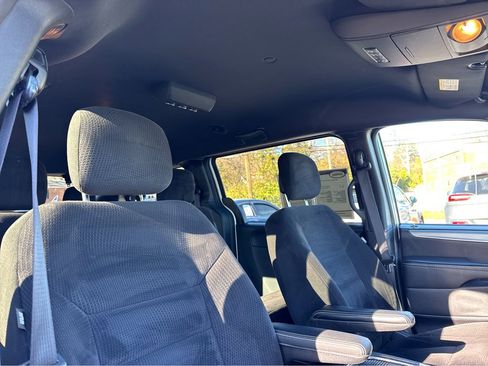 Used 2015 Dodge Grand Caravan SXT w/ Blacktop Package image 8