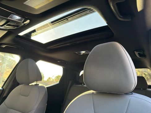 Used 2022 Hyundai Santa Cruz SEL Premium AWD/4WD image 18