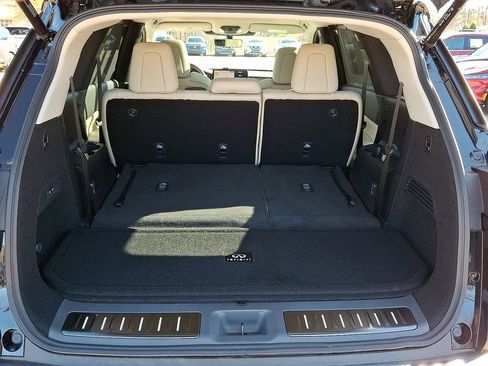 Used 2025 INFINITI QX60 Sensory w/ Vision Package image 30