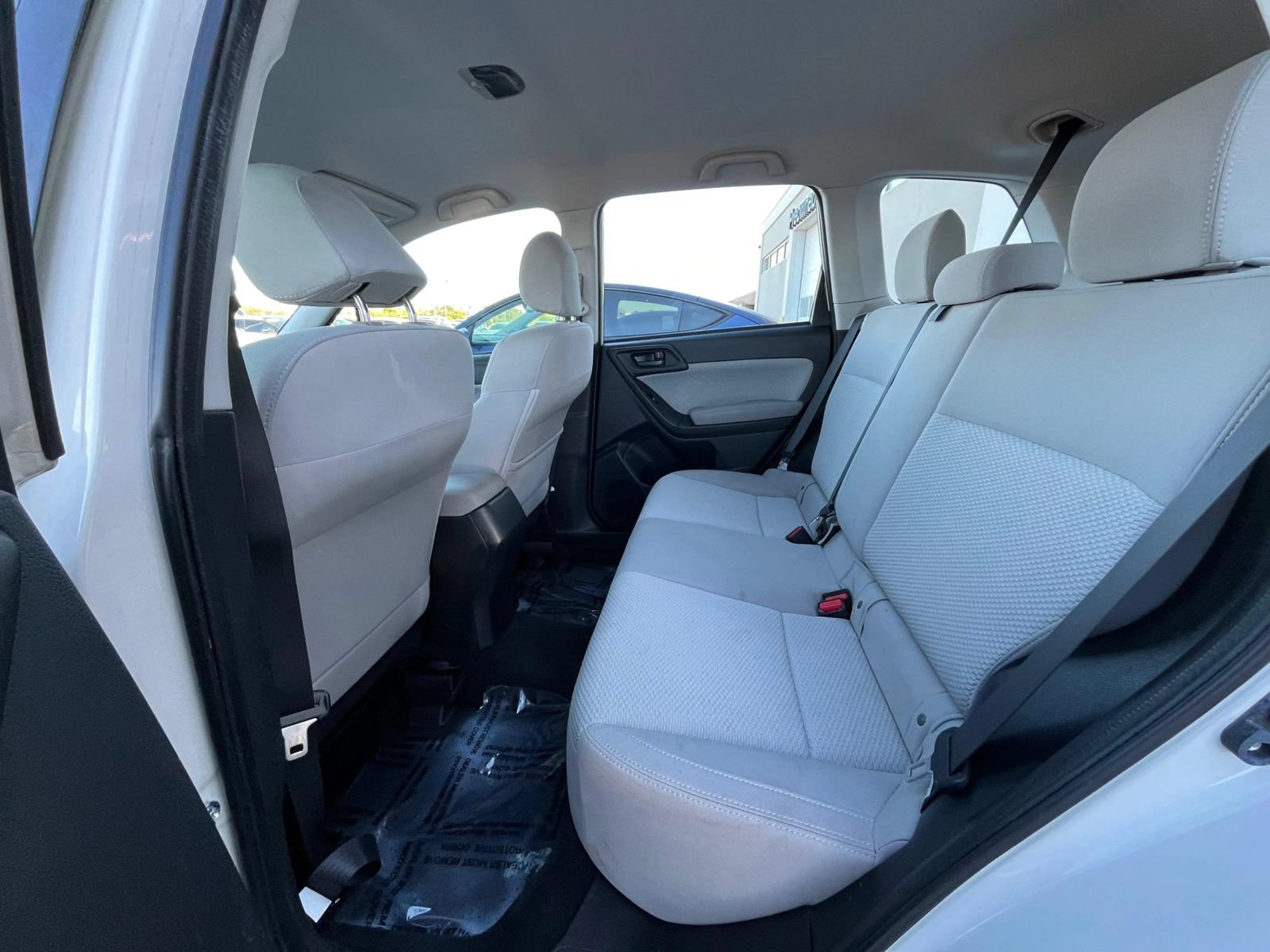 Used 2017 Subaru Forester 2.5i AWD/4WD image 33