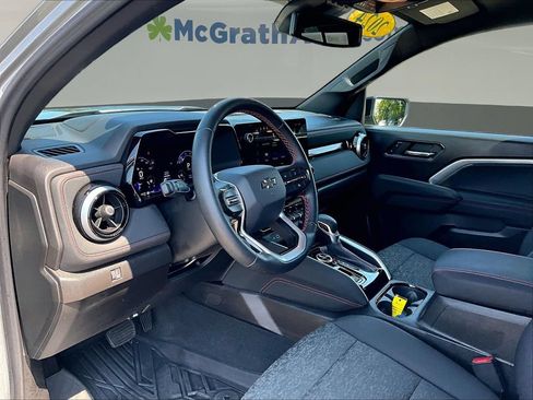 Used 2024 Chevrolet Colorado Z71 w/ Z71 Convenience Package 2 AWD/4WD image 20