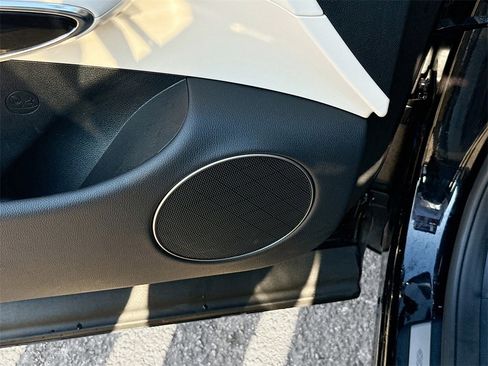 Used 2024 Genesis GV70 2.5T image 20