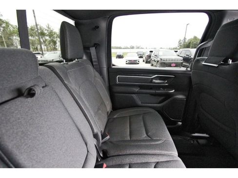 Used 2020 RAM 1500 Lone Star RWD image 13