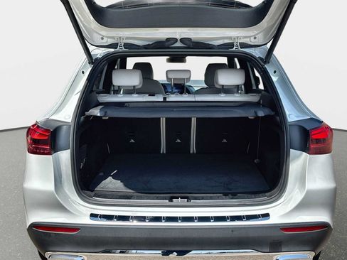 Used 2026 Mercedes-Benz GLA 250 4MATIC image 18
