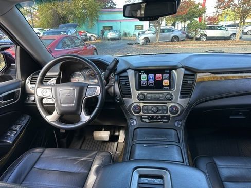 Used 2017 GMC Yukon Denali w/ Open Road Package image 14
