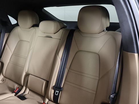 Used 2021 Porsche Cayenne GTS w/ Premium Package Plus image 36