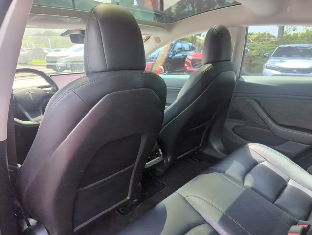 Used 2018 Tesla Model 3 Long Range RWD image 19
