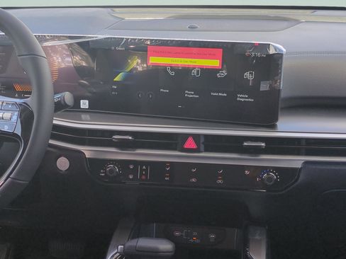 New 2026 Kia Sorento LX FWD image 12