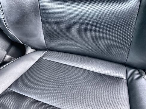 Used 2023 Kia Telluride LX image 19