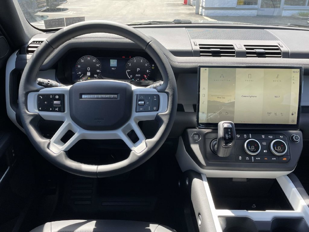 New 2026 Land Rover Defender 110 S AWD/4WD image 23
