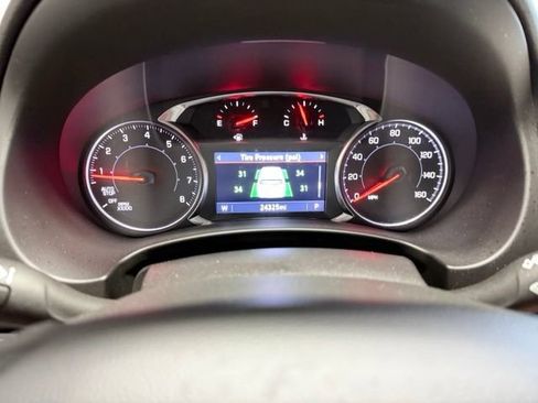 Used 2023 GMC Terrain SLT AWD/4WD image 34