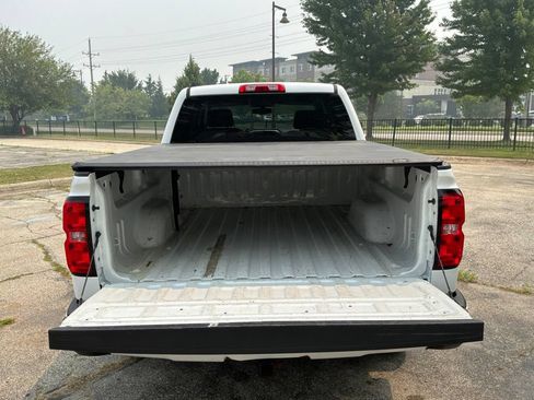 Used 2018 Chevrolet Silverado 1500 LT w/ All Star Edition AWD/4WD image 37