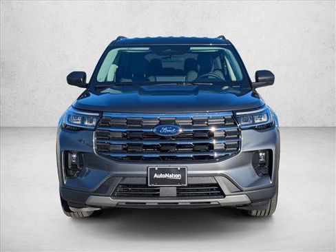 New 2026 Ford Explorer Active w/ Active Comfort Package image 6
