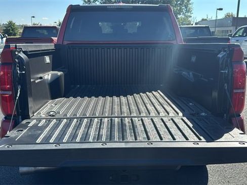 New 2025 Toyota Tacoma SR5 image 7