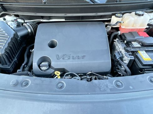 Used 2022 Buick Enclave Premium w/ Experience Buick Package image 35