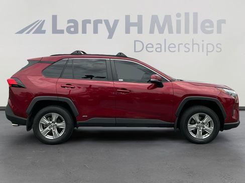 Used 2024 Toyota RAV4 XLE w/ Convenience Package AWD/4WD image 6