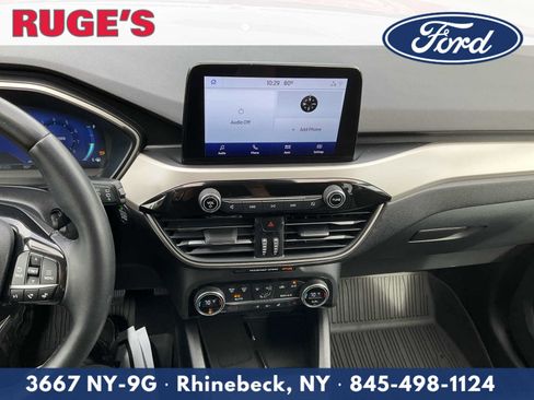 Used 2021 Ford Escape SEL w/ Technology Package AWD/4WD image 18