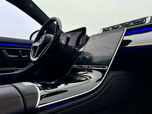 Used 2022 Mercedes-Benz S 500 4MATIC image 10