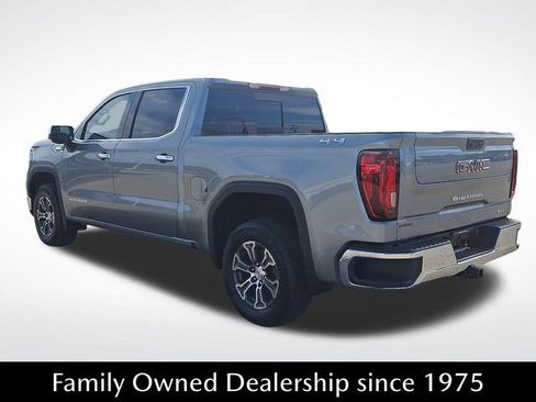 New 2026 GMC Sierra 1500 SLT w/ SLT Convenience Package image 3