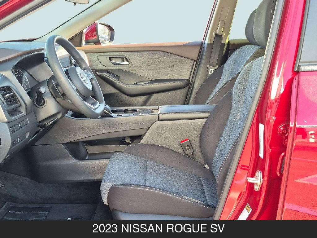 Certified 2023 Nissan Rogue SV FWD image 14