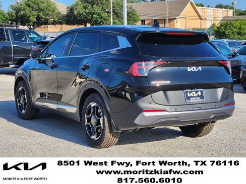 New 2026 Kia Sportage EX FWD image 4