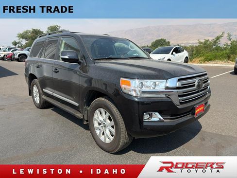 Used 2018 Toyota Land Cruiser AWD/4WD image 1