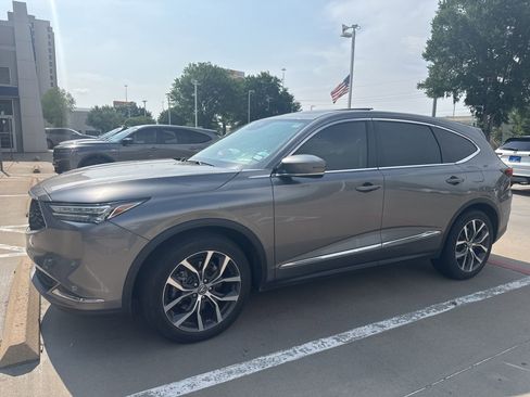 Used 2024 Acura MDX FWD w/ Technology Package image 1