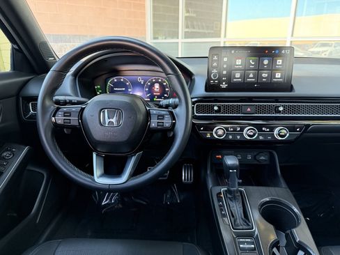 Used 2025 Honda Civic Sport Touring image 16