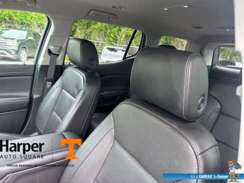 Used 2020 GMC Acadia SLT w/ Trailering Package AWD/4WD image 12