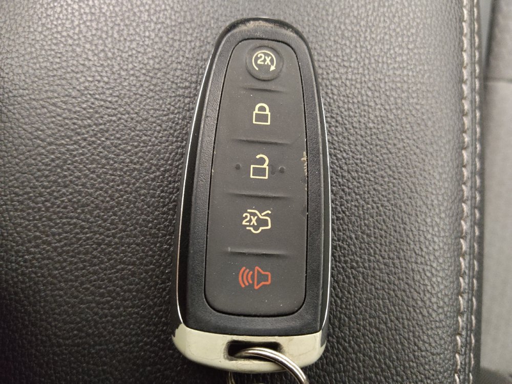 Used 2019 Ford Escape SE FWD image 32