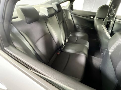 Used 2019 Honda Civic Sport image 24
