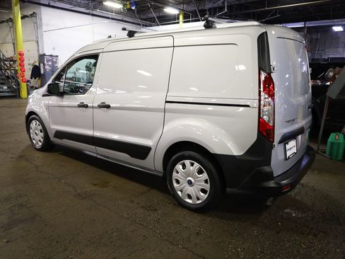 Used 2023 Ford Transit Connect XL image 4