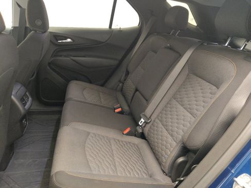 Used 2021 Chevrolet Equinox LT FWD image 18