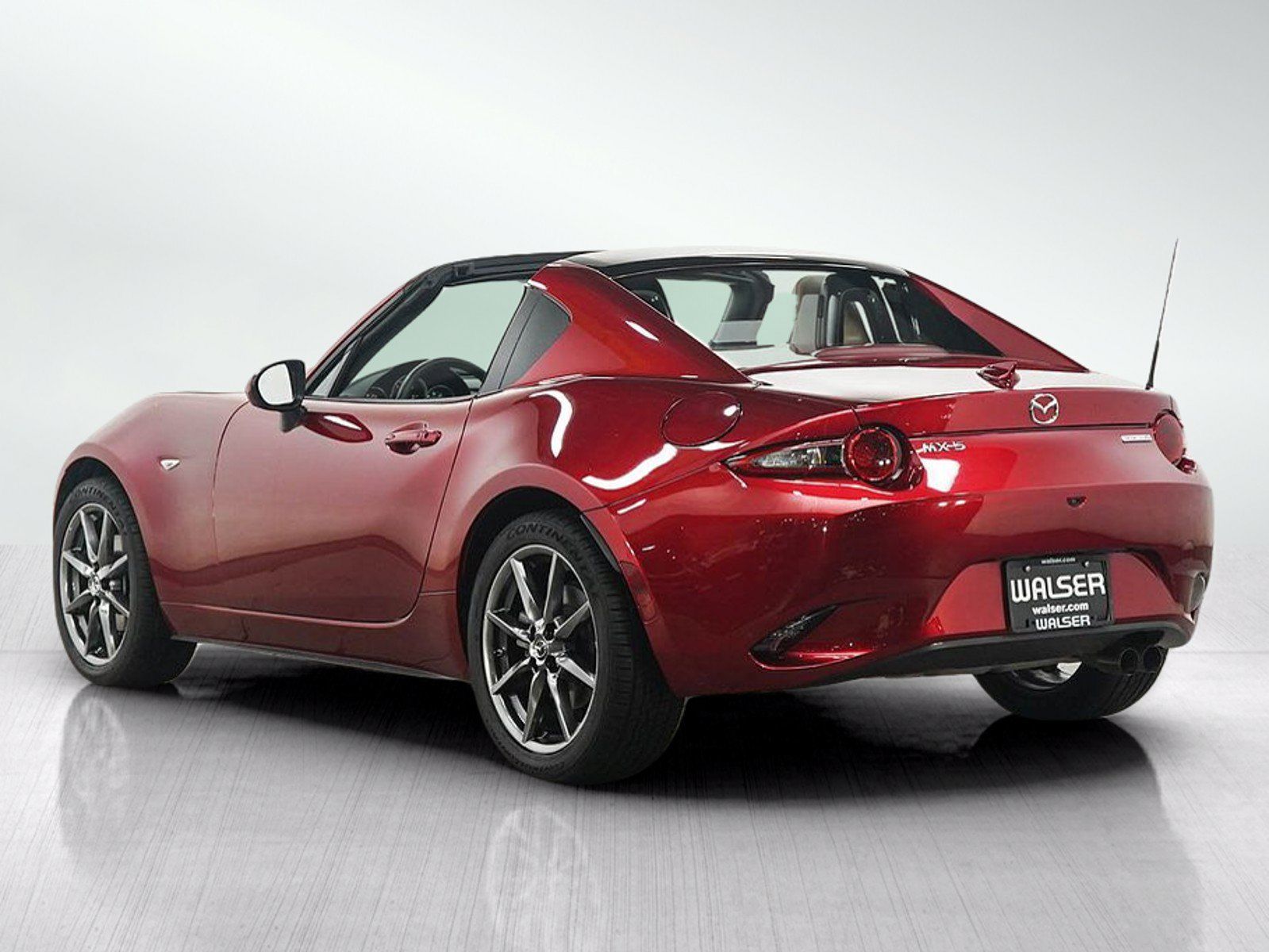 Used 2020 MAZDA MX-5 Miata RF Grand Touring RWD image 4