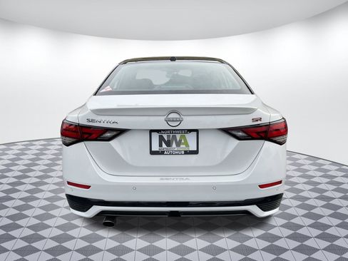 Used 2025 Nissan Sentra SR image 4
