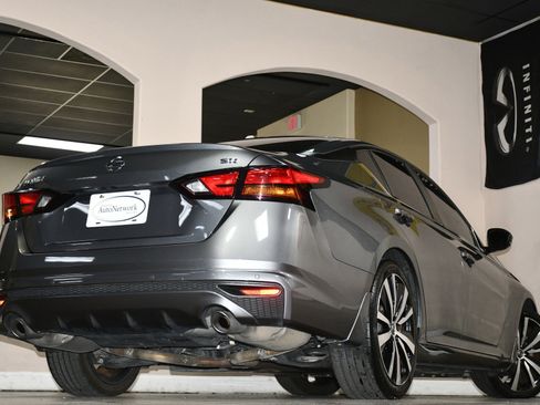 Used 2020 Nissan Altima 2.5 SR w/ Premium Package FWD image 85