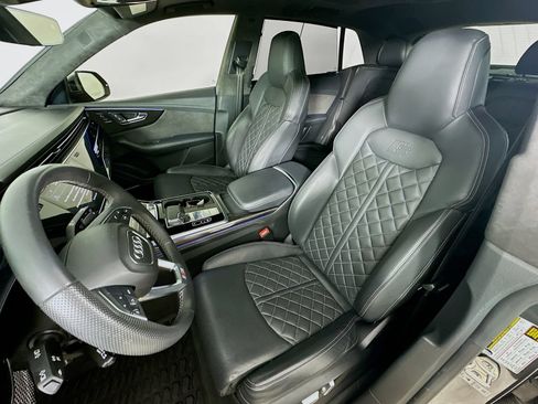 Used 2021 Audi SQ8 Prestige w/ Prestige Package AWD/4WD image 33